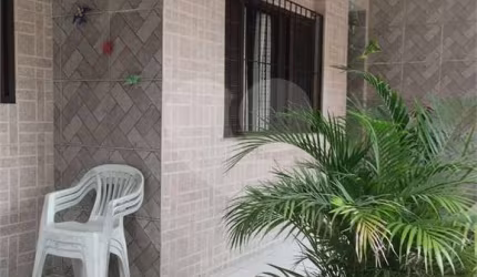 Casa com 5 quartos à venda em Fonseca - RJ