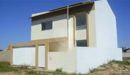 Casa com 3 quartos à venda em Grussaí - RJ