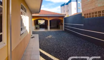 Casa | Joinville | Iririú