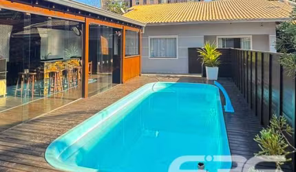Casa | Joinville | Iririú