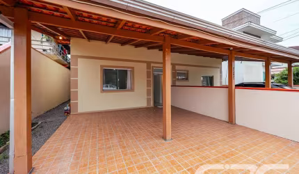 Casa | Joinville | Iririú