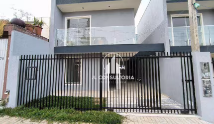 Sobradom com ótimo padrão de acabamento no Fazendinha