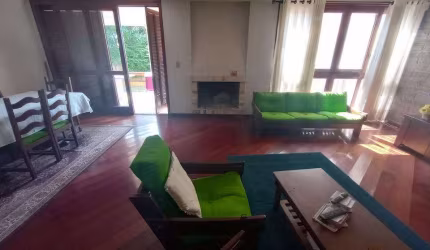 CASA 3D no bairro Medianeira em Porto Alegre