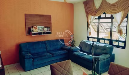 Casa com 4 dormitórios no Wanel Ville