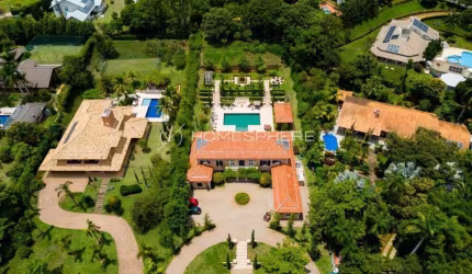 Fazenda Vila Real de Itu - SP. Casa à venda Condomínio Fazenda Vila Real, 900m², 6 quartos, sendo 6 suítes e lazer completo. Mansão Toscana à Venda em Itu/SP