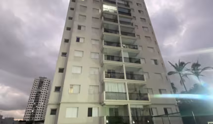 Lindo Apartamento cond Flamboyant Exelente oportunidade