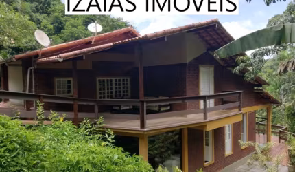 COD 426: LINDA CASA EM MEIO A NATUREZA EM SAQUAREMA.