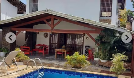 Casa para Venda em Salvador, Itaigara, 3 dormitórios, 1 suíte, 4 banheiros, 2 vagas