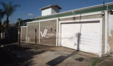 Casa com 3 quartos à venda na Rua Ribeirão Bonito, 75, Jardim do Trevo, Campinas, 362 m2 por R$ 1.500.000