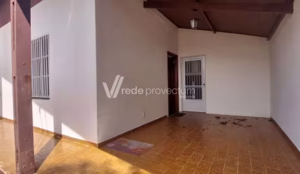 Casa com 5 quartos à venda na Rua Felipe Camarão, 84, Jardim dos Oliveiras, Campinas, 265 m2 por R$ 650.000