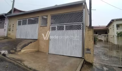 Casa com 3 quartos à venda na Rua Manoel Batista Pinto, 55, Jardim Florence, Campinas, 170 m2 por R$ 320.000