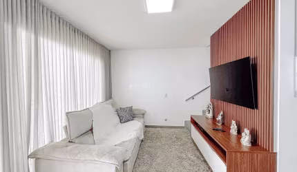 Sobrado Jardins Capri 250m²