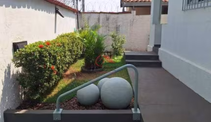 ÓTIMA CASA À VENDA LOCALIZADA NO BAIRRO CIDADE JARDIM