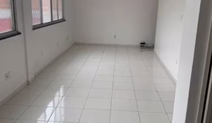 Sala comercial com 1 sala para alugar no Centro, Manaus , 32 m2 por R$ 1.400