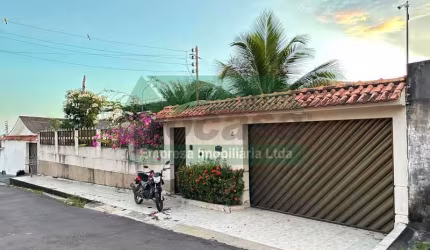 Casa com 4 quartos à venda no Dom Pedro I, Manaus , 520 m2 por R$ 850.000