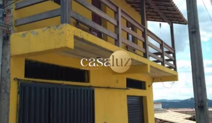 Casa com loja localizada no bairro Serra azul/Sarzedo