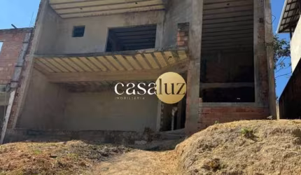 Casa localizada no bairro Masterville/ Sarzedo