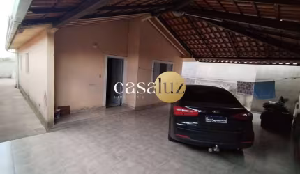 Casa para locação localizada no bairro Santa Rosa/ Sarzedo