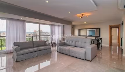 Apartamento com 3 quartos para alugar na Avenida Túlio de Rose, 400, Jardim Europa, Porto Alegre, 141 m2 por R$ 13.000
