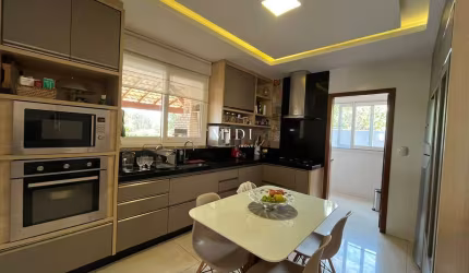 Casa duplex no Boulevard Lagoa