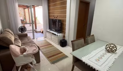 Lindo apartamento reformado com planejados em todos os cômodos e quintal amplo c