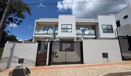 Sobrado Suíte + 2 com sobra de terreno