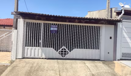 Alugo casa no vila amato