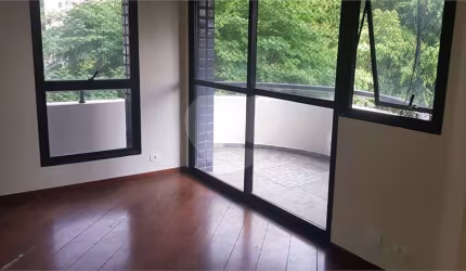 Apartamento com 3 quartos à venda em Vila Suzana - SP