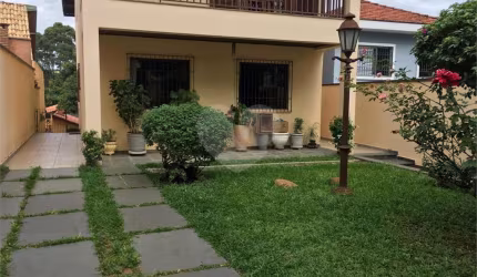 Casa com 4 quartos à venda em Vila Suzana - SP