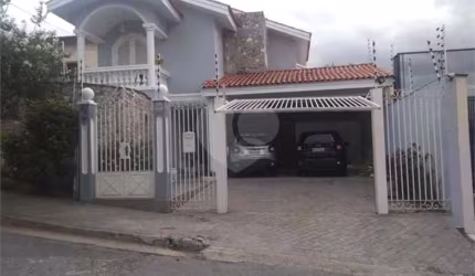 Sobrado com 4 quartos à venda em Parque Campolim - SP