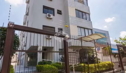 Apartamento com 120 m² de área privada, 187 m² de área total, 3 dormitórios.