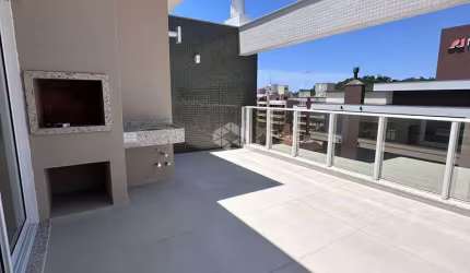 Cobertura duplex com quatro quartos em Bombas Bombinhas SC