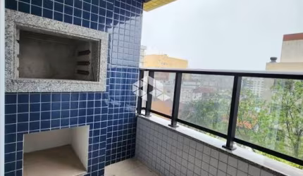Apartamento à Venda com 2 dormitórios sendo uma suíte com duas vagas de garagem no Centro de Santa Maria RS