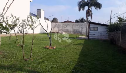 Terreno de esquina com medidas de 14 x 30 - 420 m². plano e mais alto do que a rua. Pronto para construir. Bairro Igara- Canoas