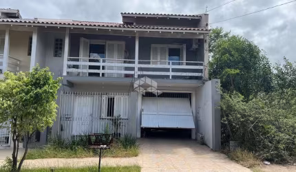 Casa/sobrado, duas suites em São Leopoldo