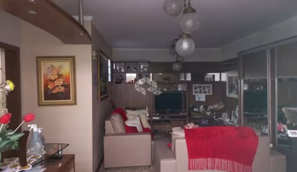 Ótima casa na Rua Marco Polo, Hospital Conceição