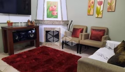 Ótima casa, reformada, Zona Norte, com 3 d 1s 4 vagas