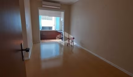 Excelente Apartamento 1 dormitório em Frente Paque Marinha