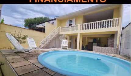 Casa com 4 quartos e 3 banheiros em Matinhos. Permite Financiamento