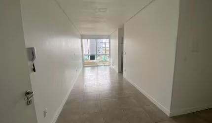Apartamento em Desvio Rizzo