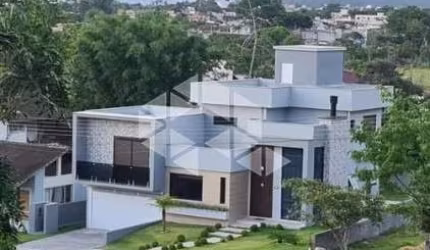 Casa em Condomínio Fechado