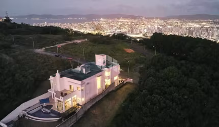 Casa de luxo a venda em São José