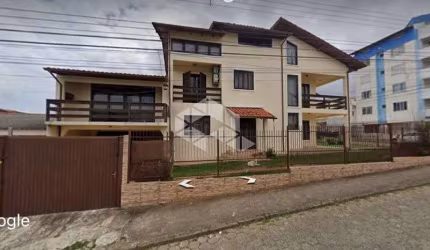 CASA  A VENDA 4 DORMITÓRIOS / JARDIM ATLANTICO EM FLORIANOPOLIS