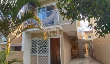 Sobrado diferenciado no Jardim  Botanico em São José com 2 quartos