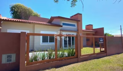 Casa Nova Térrea - 2 Quartos (1 Suíte) 89,93 m² - Mobiliada e Decorada