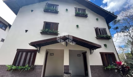 Casa 3 dormitórios, 158,00m², em Gramado