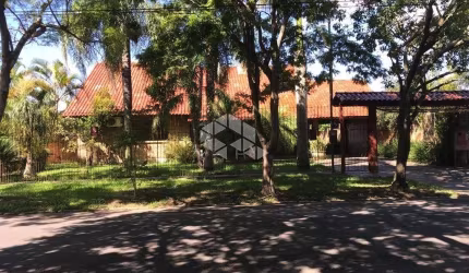Casa colonial a venda com 360m2 no Sans Souci em Eldorado do Sul