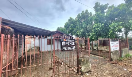 Terreno 10 X 40 muito bem localizado Bairro Rio Branco