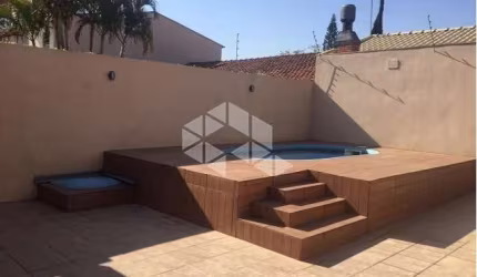 Casa Térrea de 3 dormitórios