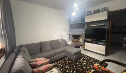 Casa Térrea de 3 (três) dormitórios com um suíte